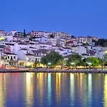 Gaia Navarino Villa