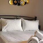 Gaia Navarino Villa *