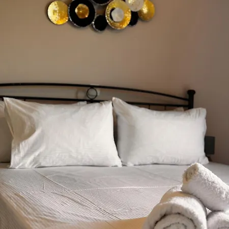 Gaia Navarino Villa *