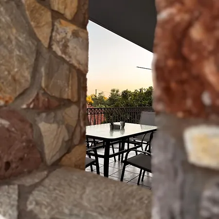 Gaia Navarino Villa *